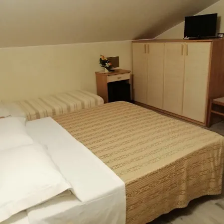 Ca D'oro Hotel
